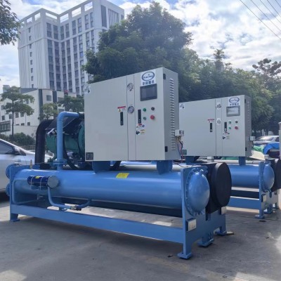 工業冷水機在制藥行業中的重要性