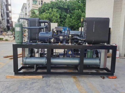 基于能效優化的螺桿水冷冷水機技術探討